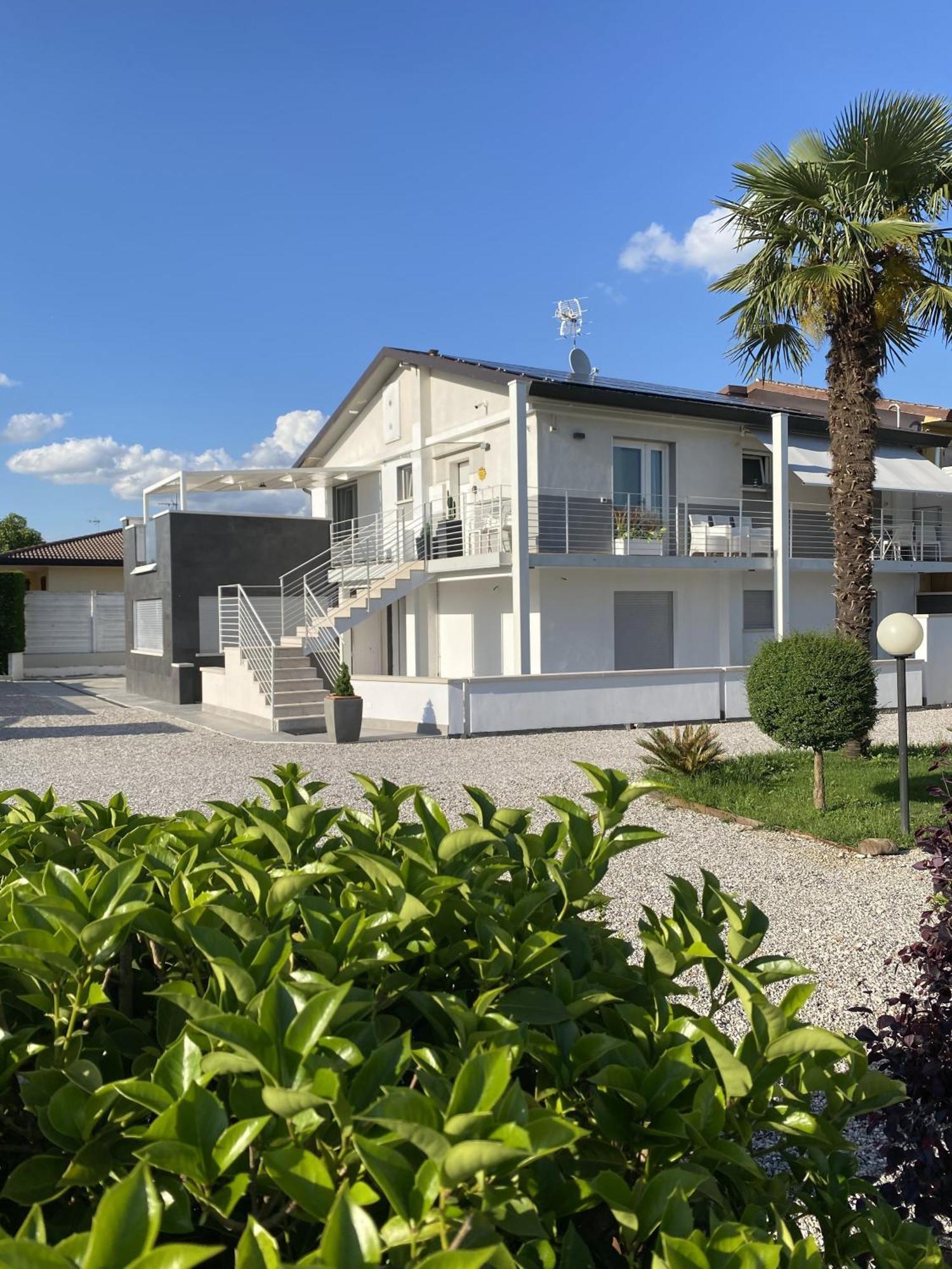 Meridien House Casalserugo Exterior foto